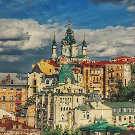 Apartments On Andriyivskyy Descent -Self Check In Киев Екстериор снимка