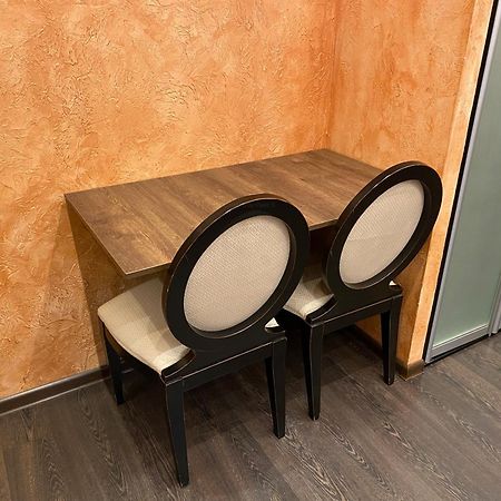 Apartments On Andriyivskyy Descent -Self Check In Киев Екстериор снимка